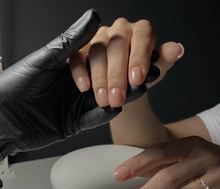Russian Nails
